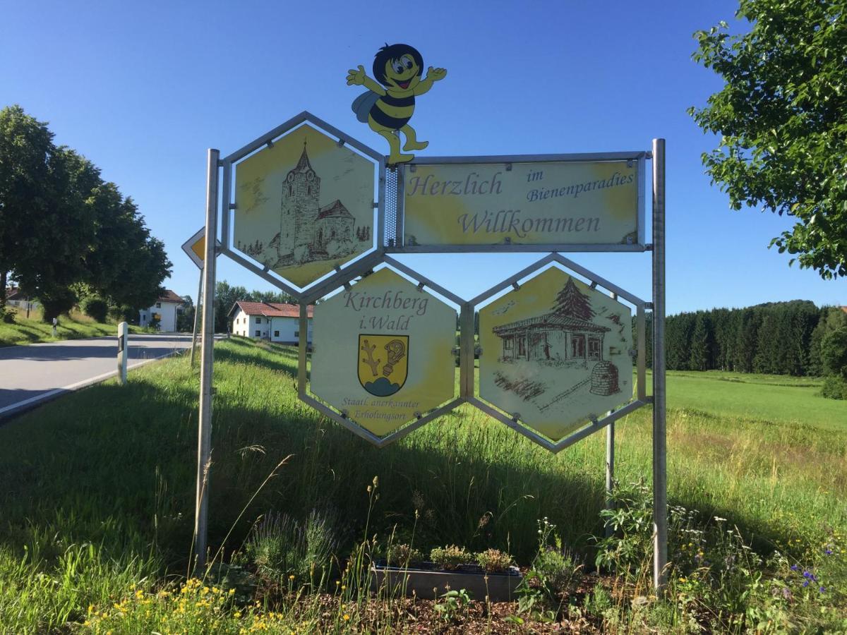 Haus Beate, Fewo Im Bienenparadies Kirchberg  Exteriör bild